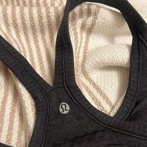 Lululemon Women’s Tank Top